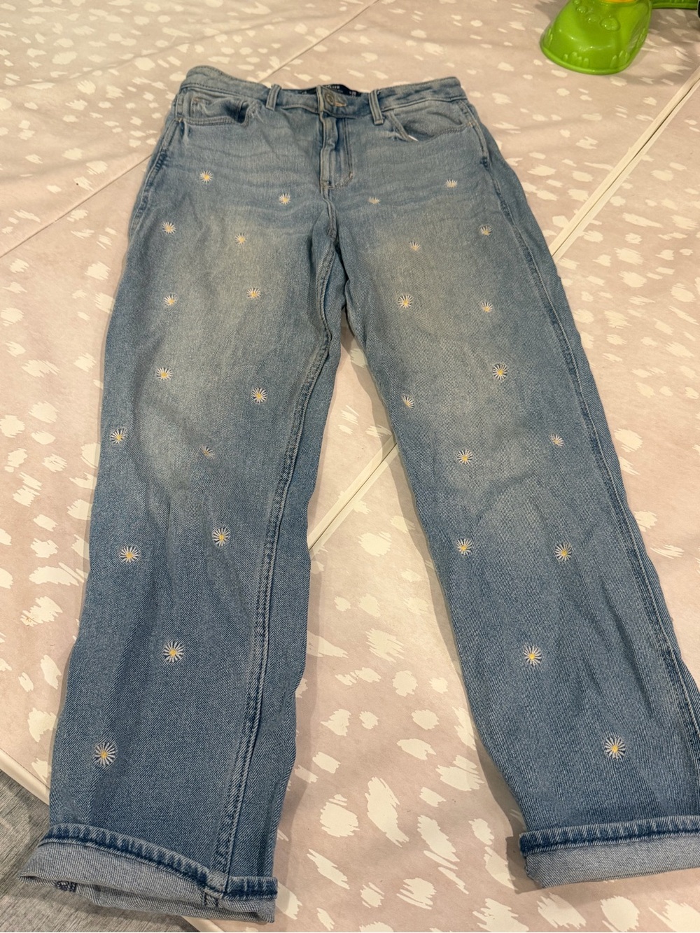 Hollister Light Blue Embroidered Daisy Straight-Leg Jeans